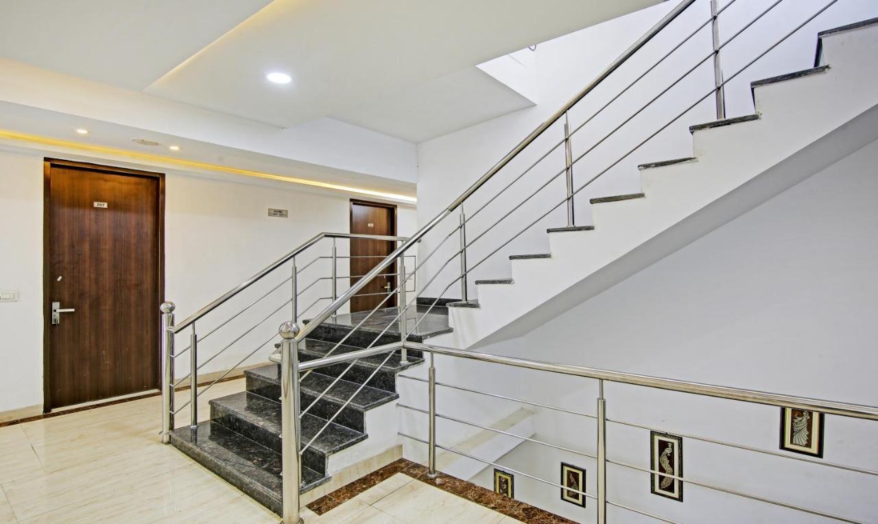 Treebo Royal Empire Adarsh Nagar, Chandigarh Chandīgarh Exterior foto