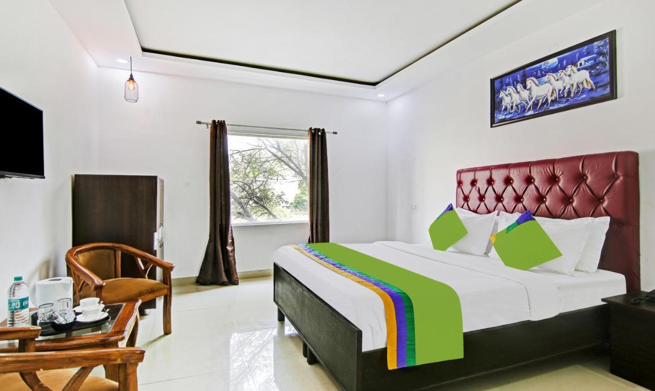 Treebo Royal Empire Adarsh Nagar, Chandigarh Chandīgarh Exterior foto